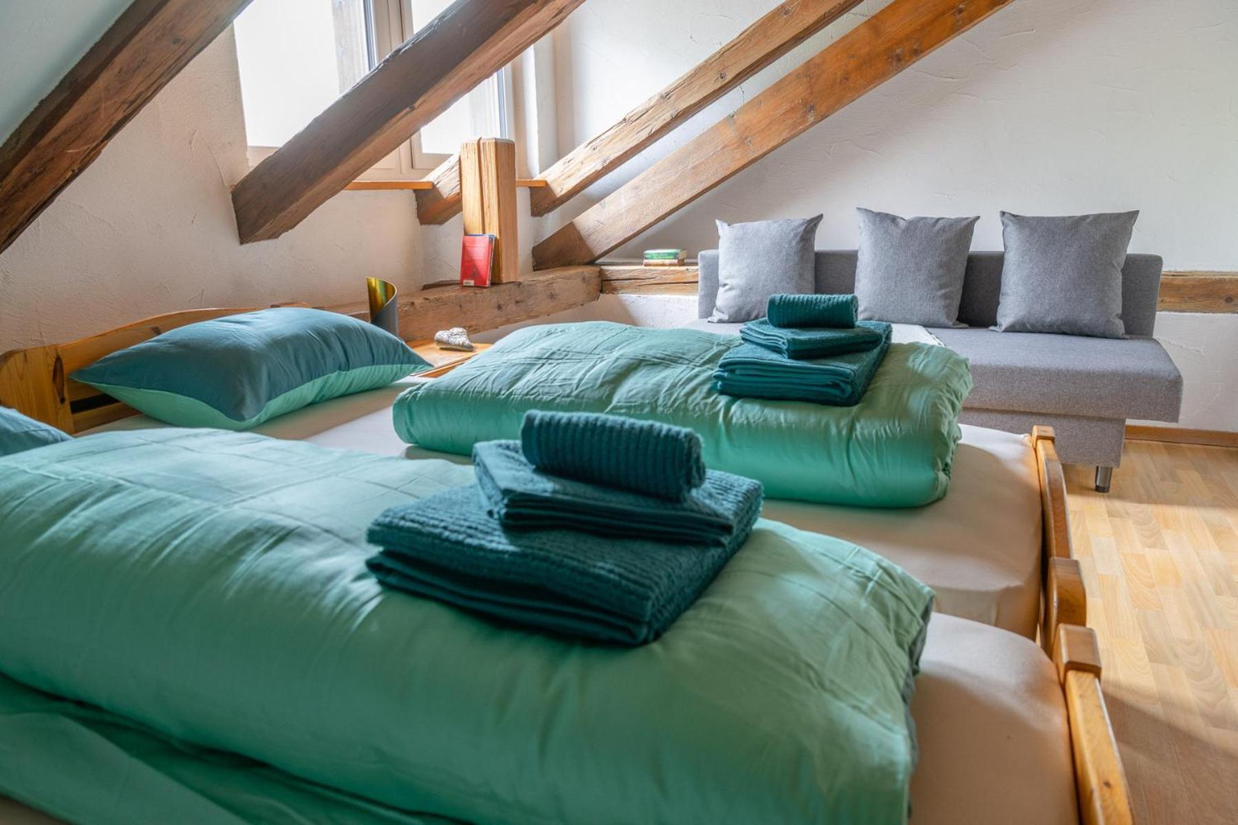 Chrona Bed & Breakfast Jenaz Værelse billede