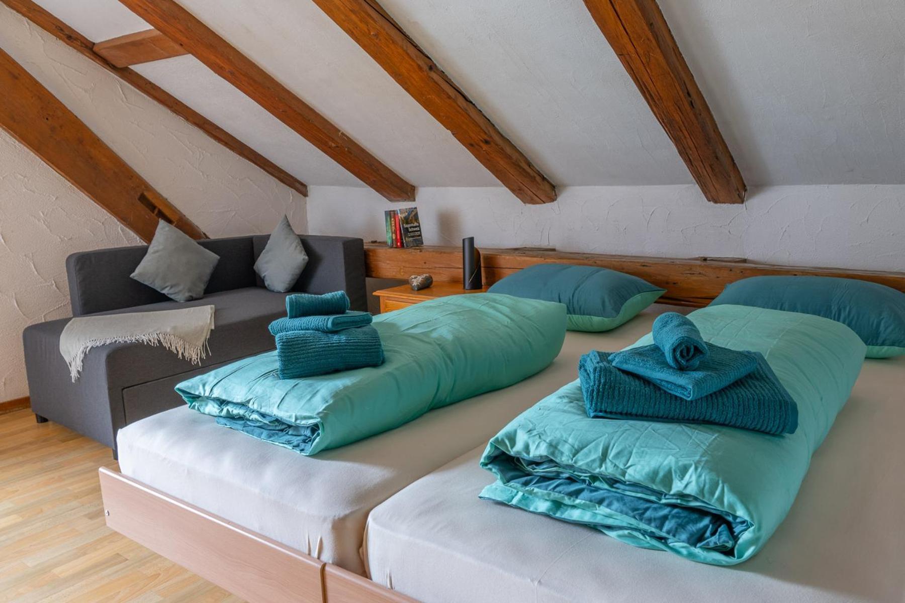 Chrona Bed & Breakfast Jenaz Værelse billede